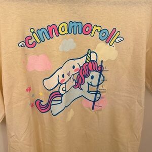 Cinnamoroll Graphic T-Shirt NWT Large